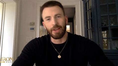 chris evans dick|Chris Evans talks his leaked penis pic: Its embarrassing